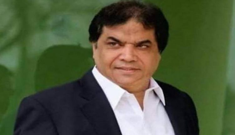حنیف عباسی کو وزیر اعظم کے معاون خصوصی کے طور پر کام کرنے سے روک دیا گیا