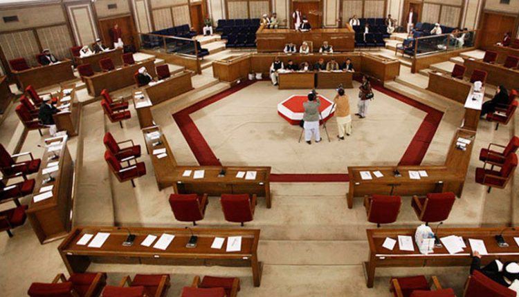 ایک بار پھر سیاسی ہلچل، وزیراعلیٰ کیخلاف تحریک عدم اعتماد جمع