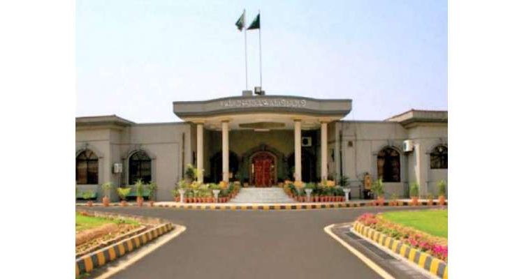 عدالت نے شہباز گل کی بیرون ملک سے واپسی پر گرفتاری سے روک دیا