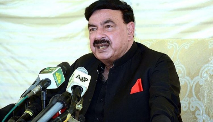 اگلے تین سے پانچ دن ۔۔۔ شیخ رشید کی تہلکہ خیز پیش گوئی
