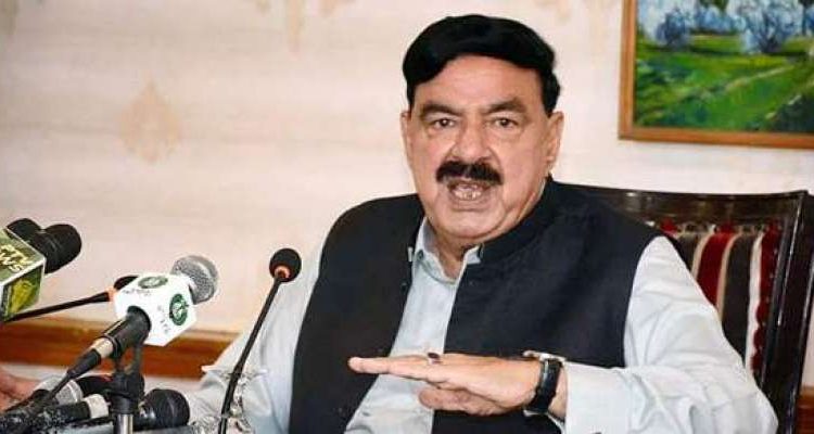 30روپے فی لیٹر پیٹرول مہنگا کرنے کے بعد2ہزارروپے مہینے کی خیرات معیشت کو تباہی سے نہیں روک سکتی