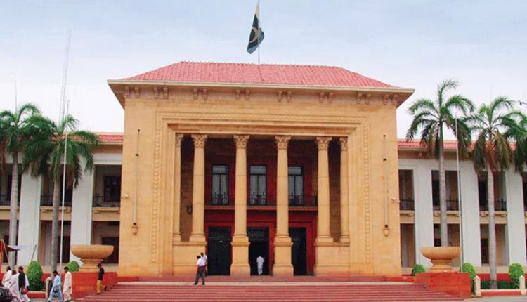 پنجاب اسمبلی کی مخصوص نشستوں کے نوٹیفکیشن کا معاملہ، الیکشن کمیشن نے معاملہ سماعت کیلئے مقرر کردیا