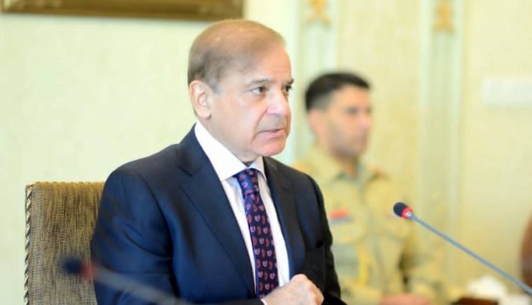 وزیر اعظم شہباز شریف کا گوادر میں گھریلو صارفین کو سولر پینل فراہم کرنے کا اعلان