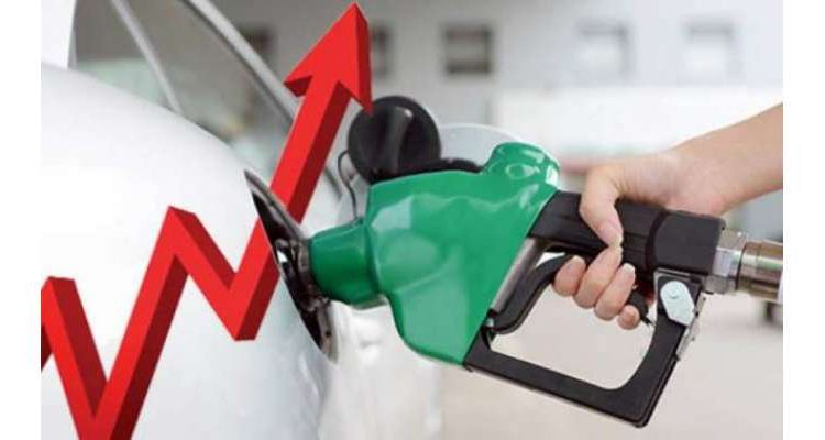 حکومت پٹرول کی قیمت میں مزید 65 روپے کا اضافہ کرے گی