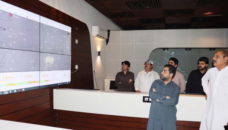 بارشوں کی وجہ سے سڑکوں کو بروقت کھولنے کے لئے ضروری اقدامات اٹھائے جائیں،ضیا اللہ لانگو