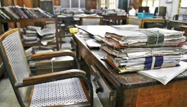 ملک بھر میں ہفتہ اور اتوار تعطیل،جمعہ کو آدھا دن چھٹی دی جائے، وفاقی وزیر نے حکومت کو تجویز دیدی