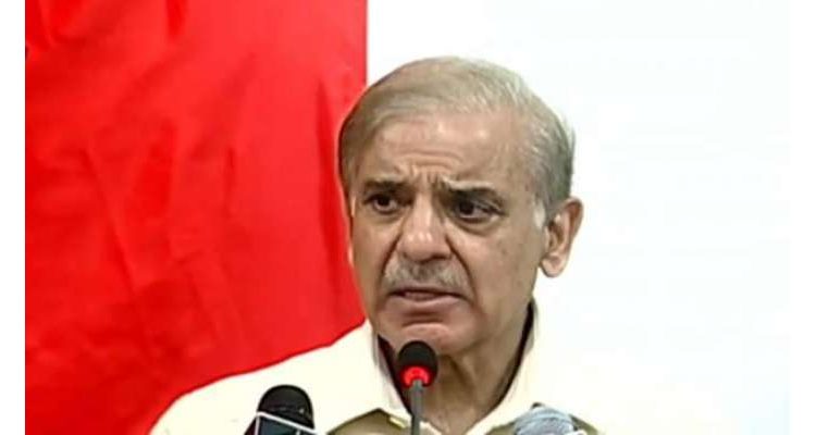 وزیراعظم نے وزارت مذہبی امور کے 200 افراد کے حج پر جانے کی خبر پر وضاحت طلب کر لی