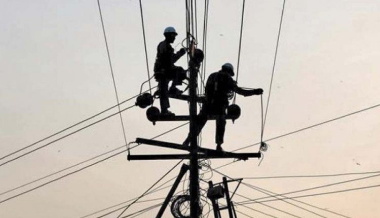 ملک میں بجلی کا بحران سنگین تر ہوگیا شارٹ فال 6 ہزار 99 میگا واٹ سے تجاوز