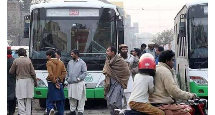 پیٹرول اور ڈیزل کی قیمتیں بڑھتے ہی ٹرانسپورٹ کرایوں میں 20 فیصد اضافہ