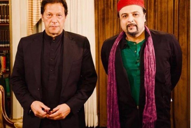 سوشل میڈیا پر اداروں کے خلاف پوسٹیںایف آئی اے سائبر کرائم نے گلوکار سلمان احمد کو نوٹس بھیج دیا