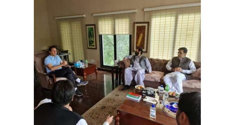 وزیراعلیٰ پنجاب پرویز الہیٰ کی بنی گالا میں عمران خان سے ملاقات