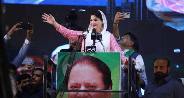 خدا کی قسم اگر پاکستان کے دیوالیہ ہونے کا خطرہ نہ ہوتا تو ہم مر جاتے پیٹرولیم کی قیمتیں نہ بڑھاتے