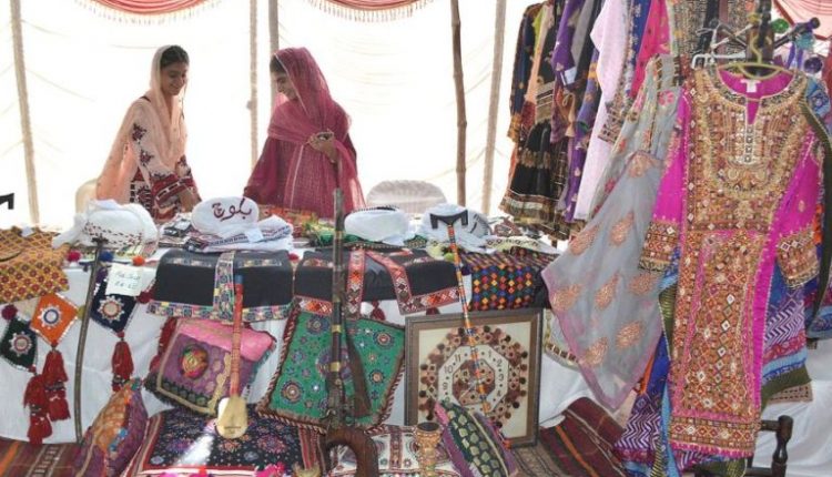 کوئٹہ میں پہلی دو روزہ قومی خواتین ایکسپو 2022ء کا آغاز، دیگر صوبوں سے ہنر مندوں کی آمد