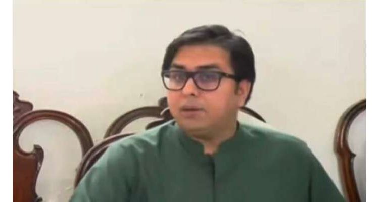 افواجِ پاکستان کے بارے میں ایسی بات کرنے کا سوچ بھی نہیں سکتا: شہباز گل