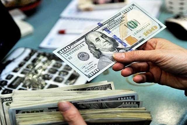 ڈالر کی قیمت میں مسلسل چوتھے روز کمی