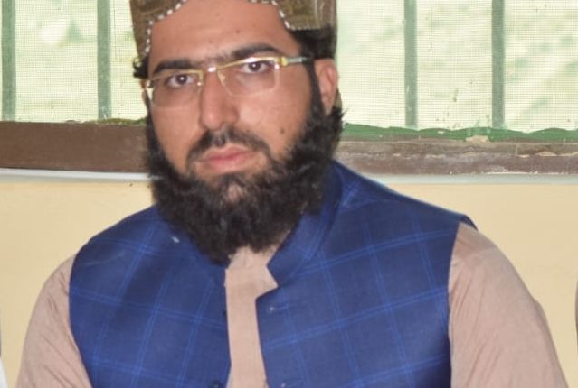 حضرت سیدنا امام حسین رضی اللہ عنہ اپنے تمام خوب صورت رشتوں کے ہم راہ خود کو مزین کیے۔تحریک لبیک اسلام