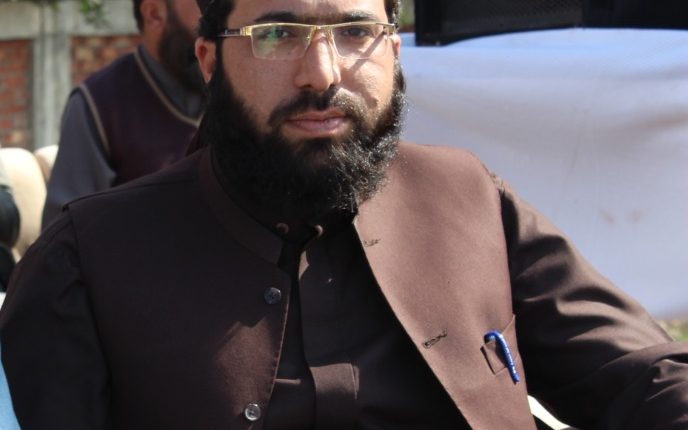 پاکستان کے ائین کے مطابق ناموس رسالت کی توہین کرنے والے کی سزا صرف موت ہے۔تحریک لبیک اسلام