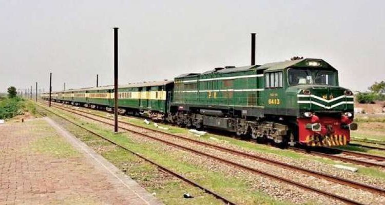 پاکستان ریلویز کا خانپور سے حیدرآباد تک ریلوے آپریشن معطل کرنےکا اعلان