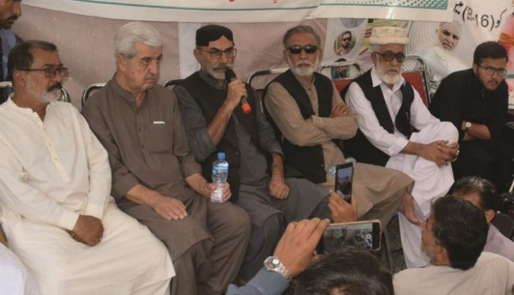 ہمارے ہاں اساتذہ کرام کو وہ مقام اورعزت حاصل نہیں جو انکا حق ہے،حاجی لشکری