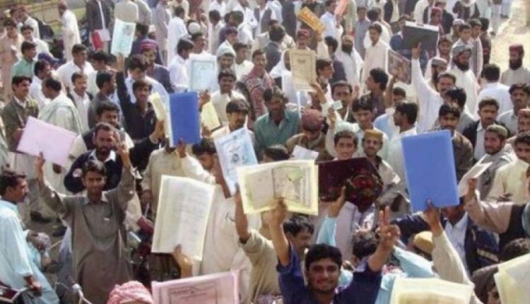 کوئٹہ کے ہزاروں تعلیم یافتہ نوجوان بے روزگار ہیں