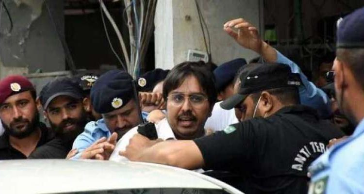 عدالت ضمانت بعد از گرفتاری منظور کرے، شہباز گل نے ضمانت کیلئے اسلام آباد ہائیکورٹ سے رجوع کر لیا