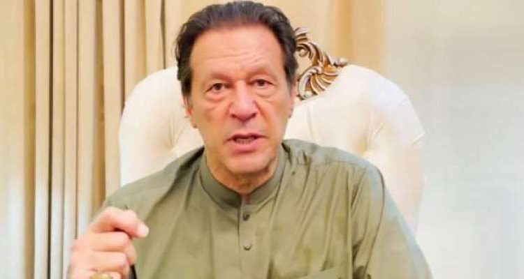 کبھی ان کو ووٹ نہ دو جن کا بزنس اور پیسا باہر ہو