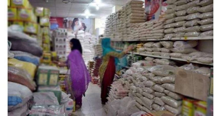 پیٹرول کی قیمت میں اضافے کے بعد مہنگائی بے قابو