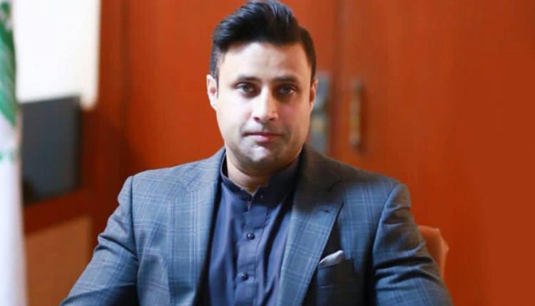 پی ٹی آئی نے آصف زرداری کے خلاف نااہلی کا ریفرنس جمع کرادیا