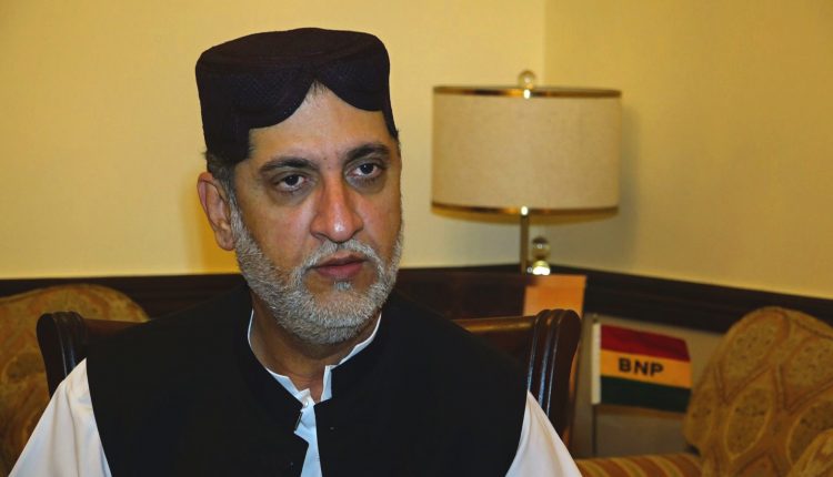 سردار اختر مینگل کی گورنر پنجاب سے ملا قات، اسلامیہ یونیورسٹی بہاولپور کے مسائل پر گفتگو