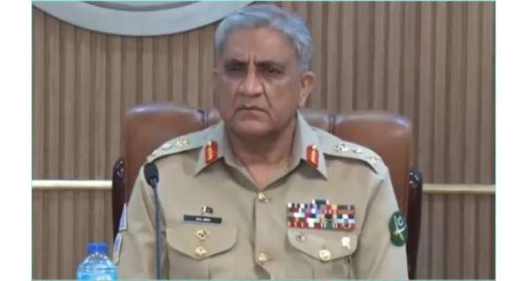 مسلح افواج خود کو سیاست سے دور کر چکی اور دور ہی رہنا چاہتی ہیں،آرمی چیف