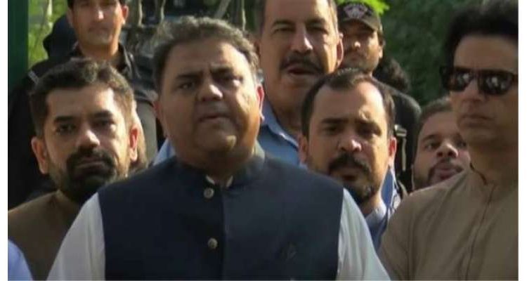 فواد چوہدری کا مسلم لیگ ن کے رہنما خواجہ آصف کو چیلنج