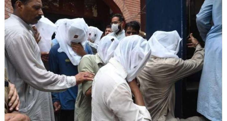 مینار پاکستان واقعہ میں ملوث ملزمان کے ناقابل ضمانت وارنٹ جاری کر دئیے گئے