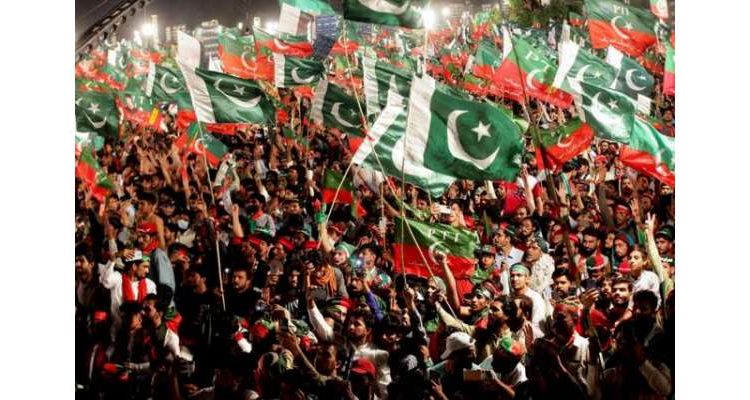 تحریک انصاف کا دھرنا روکنے، ناکام بنانے کے لیے وزارت داخلہ کی نئی حکمت عملی تیار