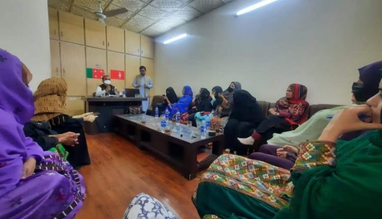 نیشنل پارٹی کی سوشل میڈیا ٹیم نے مثبت سیاسی اقدار کو پروان چڑھایا، خواتین عہدیدار