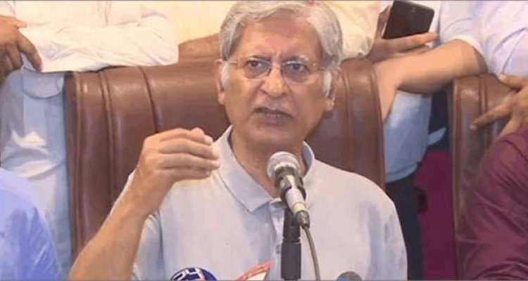 ایک ایکسپرٹ ،10دن کا موبائل ،لیپ ٹاپ مواد دیں ارشد شریف کیس حل کرلوں گا،اعتزازاحسن