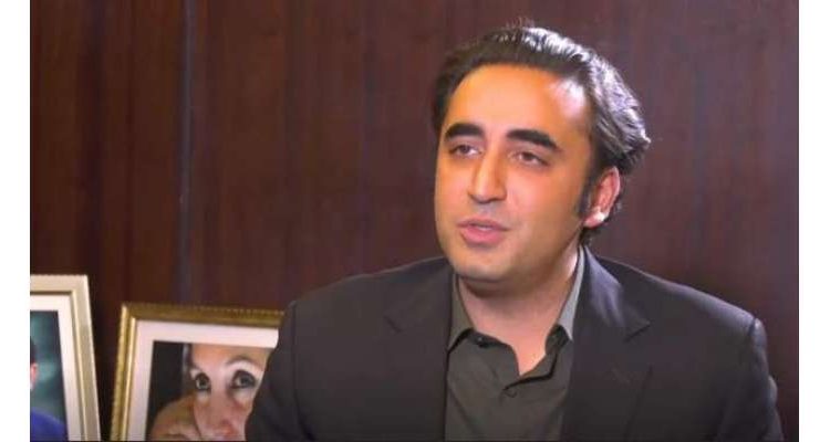اسٹیبلشمنٹ کا متنازع سے آئینی کردار میں منتقل ہونا پاکستان کی ترقی کیلئے ناگزیر ہے، وزیر خارجہ