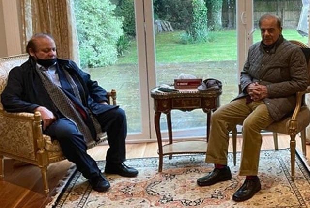 وزیراعظم ملکی صورتحال پر نواز شریف سے مشاورت کیلیے مصر سے لندن روانہ