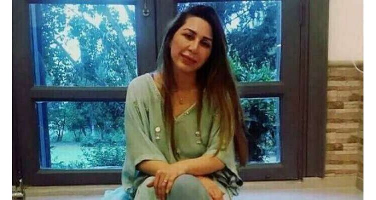 فرح خان کا عمر فاروق ظہور سمیت دیگر کو 5 ارب کا لیگل نوٹس