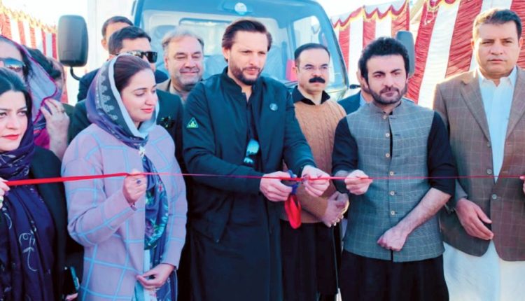 بلوچستان کے لوگ مخلص ہیں، صحت سمیت دیگر سہولیات کی فراہمی کیلئے کام کررہے ہیں، شاہد آفریدی