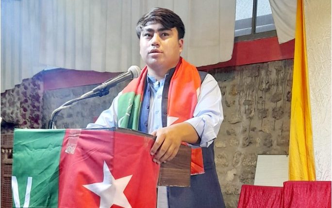 غیر اعلانیہ بجلی کی لوڈشیڈنگ نے عوام کی زندگیاں اجیرن کردی ہے اور علاقے میں سارا دن بجلی غائب رہنا معمول بن چکا ہیں،کاشف حیدری