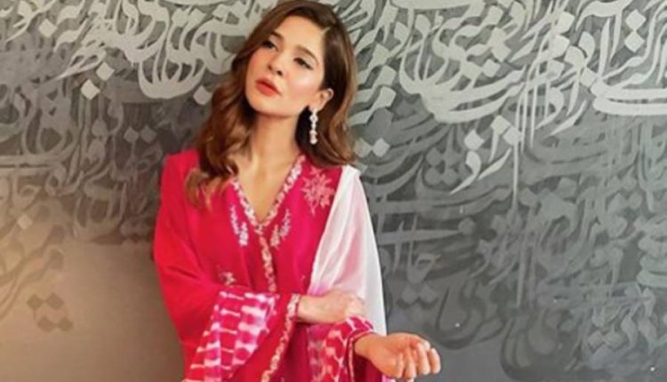 کیا واقعی شعیب ملک اور عائشہ عمر شادی کرنے جا رہے ہیں، اداکارہ کا موقف آ گیا