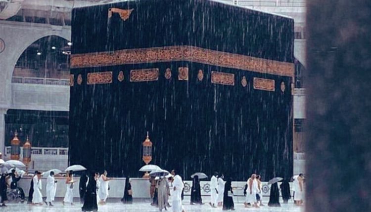 مکہ مکرمہ سمیت متعدد علاقوں میں گرج چمک کے ساتھ موسلادھار بارش،طائف اور جدہ میں اسکولز بند رہے