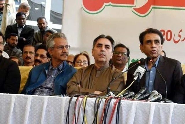 کراچی و حیدرآباد ڈویژن میں پولنگ جاری‘ ایم کیو ایم کا بائیکاٹ کراچی و حیدرآباد ڈویژن میں پولنگ جاری‘ ایم کیو ایم کا بائیکاٹ