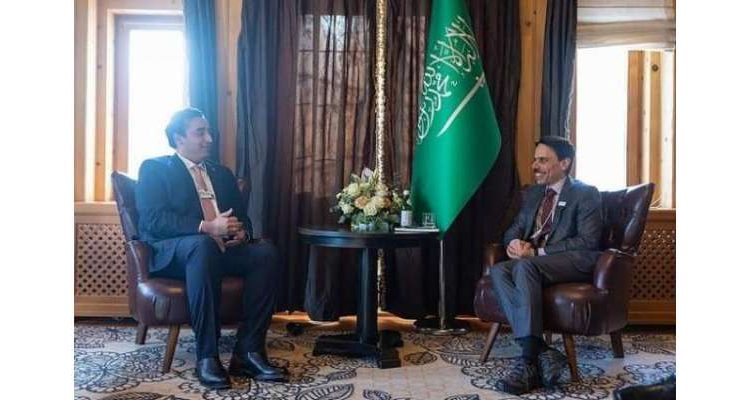 پاکستان و سعودی وزرائے خارجہ کی ملاقات‘ باہمی تعاون میں اضافے کے عزم کا اعادہ