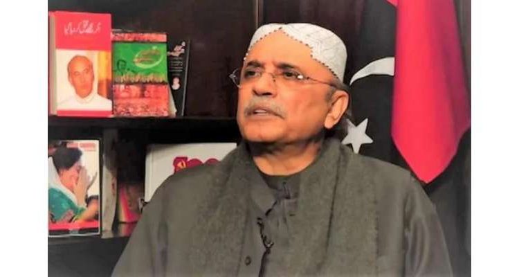 آصف زرداری کی عمران خان کیخلاف مقدمہ درج کروانے کی تیاریاں