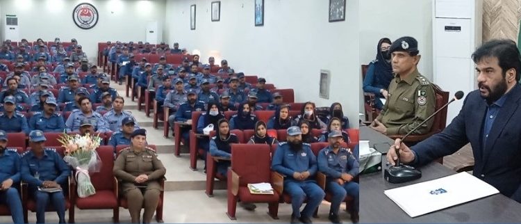 پولیس ڈیپارٹمنٹ میں ٹریفک پولیس کا شمار بہترین ونگ میں ہوتا ہے ڈی آئی جی ٹریفک پنچاب