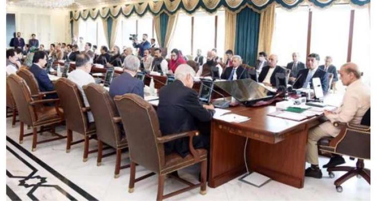 وفاقی کابینہ میں ایک بار پھر توسیع،5 نئے معاونین خصوصی تعینات