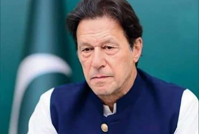 عمران خان نے 7 مقدمات میں ضمانت قبل از گرفتاری کیلیے درخواست دے دی