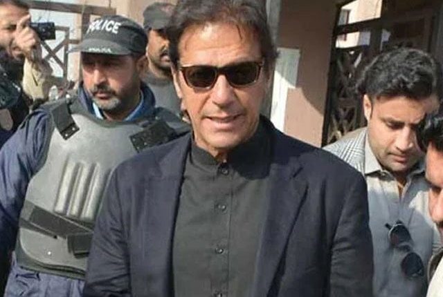 خاتون جج دھمکی کیس؛ عمران خان آج پیش نہیں ہوئے تو وارنٹ جاری کردوں گا، جج