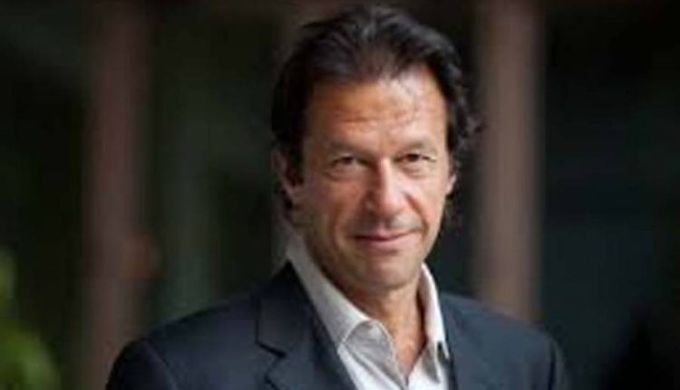 لانگ مارچ کے دوران توڑ پھوڑکے مقدمات ؛ عدم پیشی پر عمران خان اور دیگر پی ٹی آئی رہنماﺅں کو نوٹسز جاری